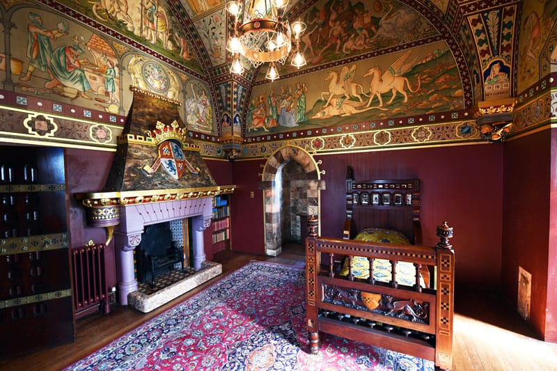 Wales Cardiff-Castle Bedroom
